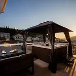 Villa Beautiful 